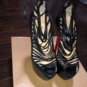 Platform Christian louboutins